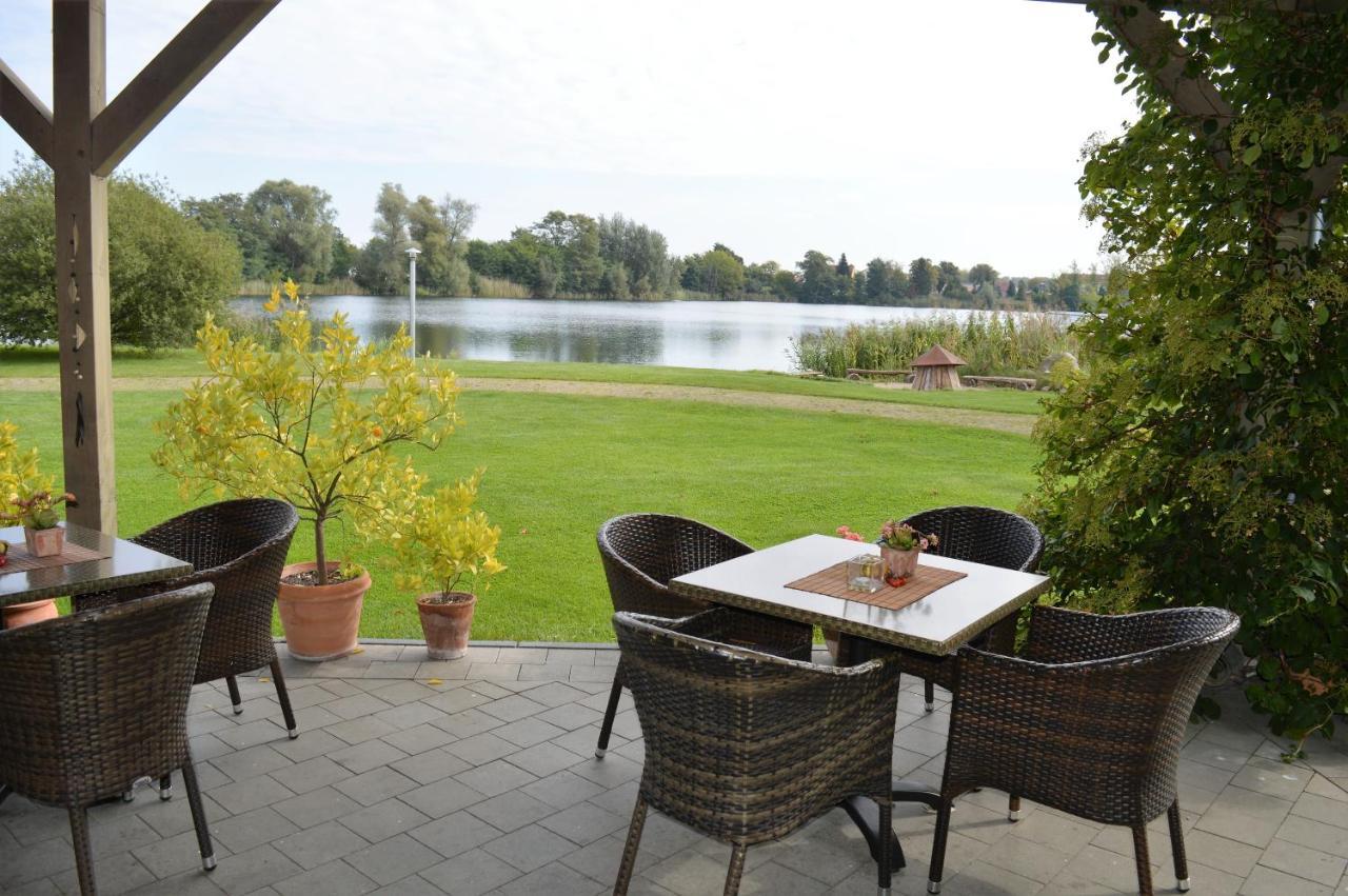 Resort Kormoran-Garni Zehdenick Buitenkant foto